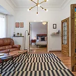 Hihome Uria Hostel