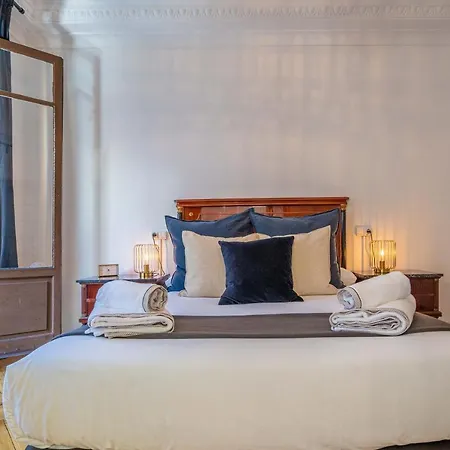 ホステル Hihome Uria オビエド