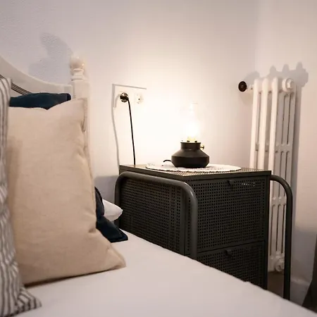 Hihome Uria Hostel *