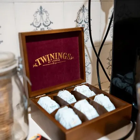 ホステル Hihome Uria *