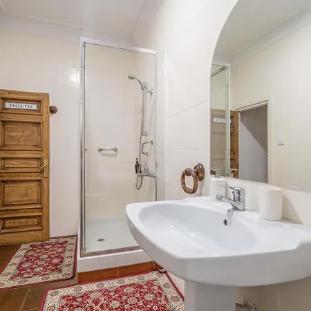 ホステル Hihome Uria *